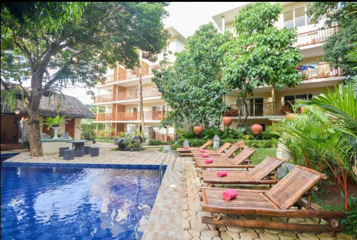 Amor Deluxe Suite With Swimming Pool Access - Hidden Paradise Yapak Luaran gambar